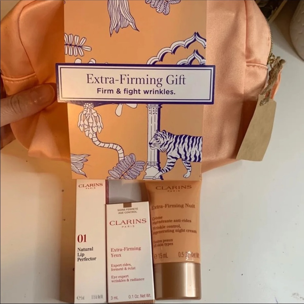 Clarins